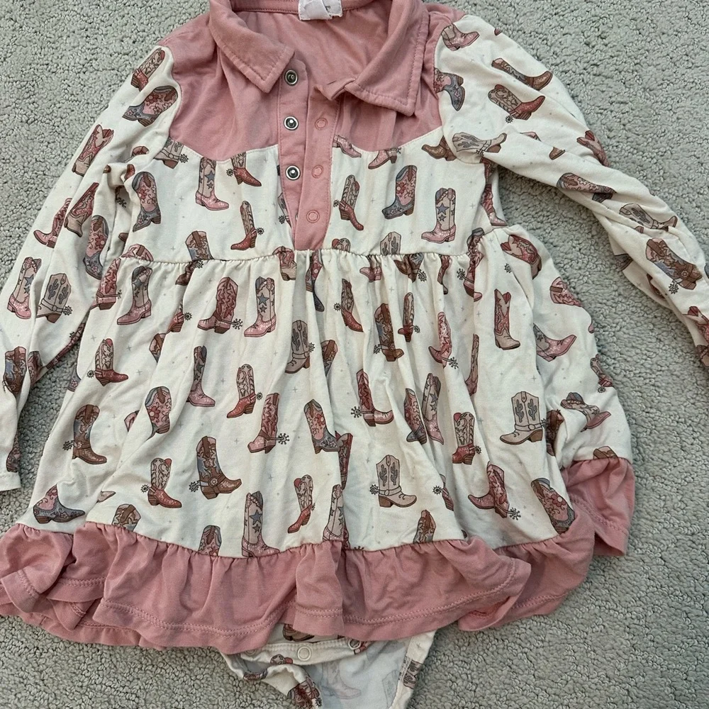 Angel Dear Dusty Pink Baby Romper with Snap Front